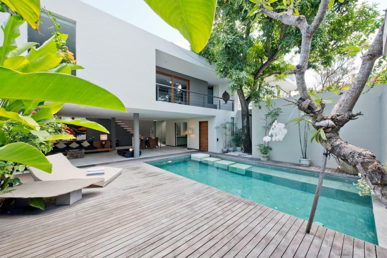 Olympia Villa *